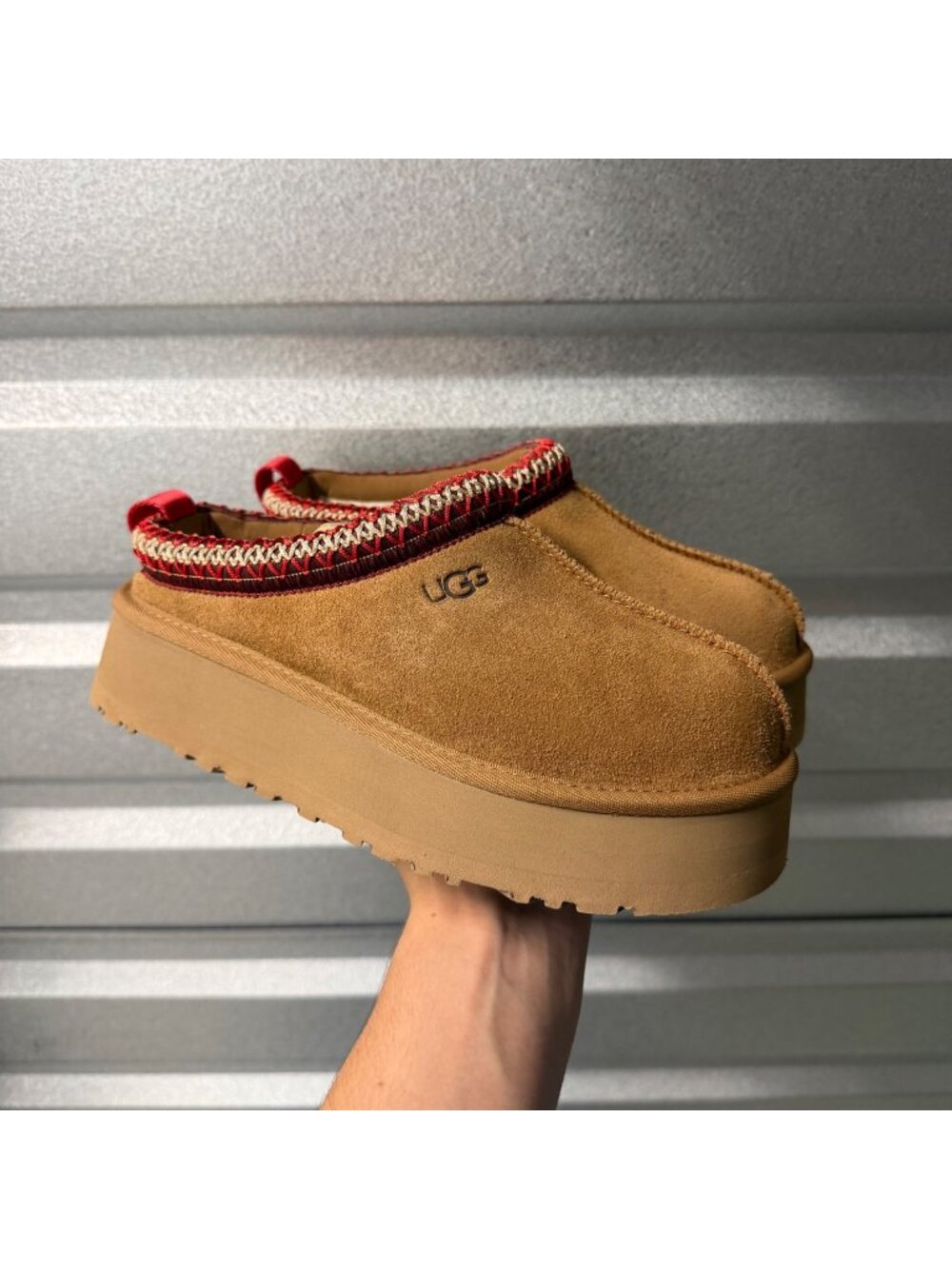 UGG Womens Tazz Chestnut Suede Platform Slipper Size 6 1122553